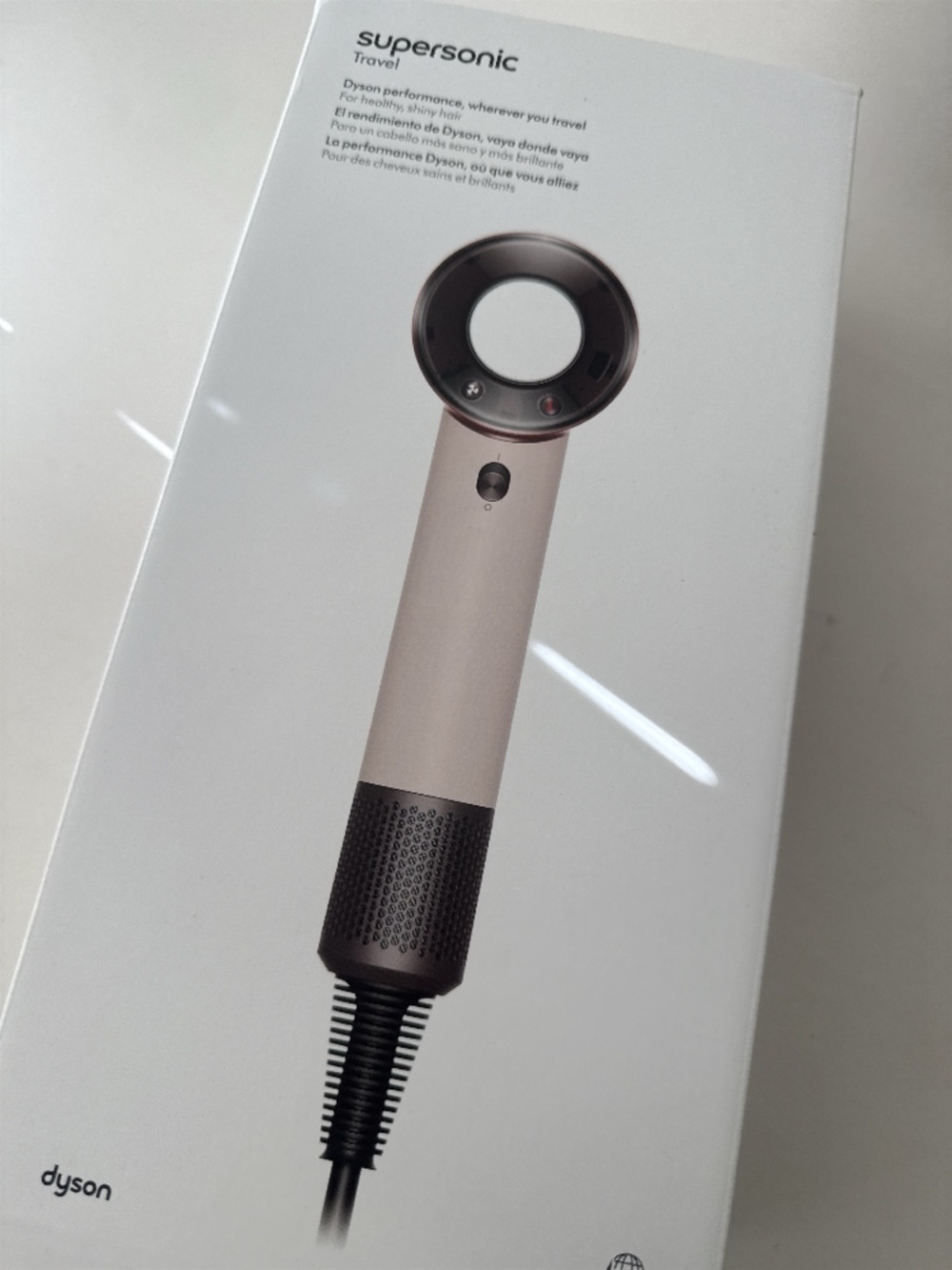 Open box - Dyson Supersonic™ Travel hair dryer (Ceramic pink / Rose gold) - Picture 3 of 15